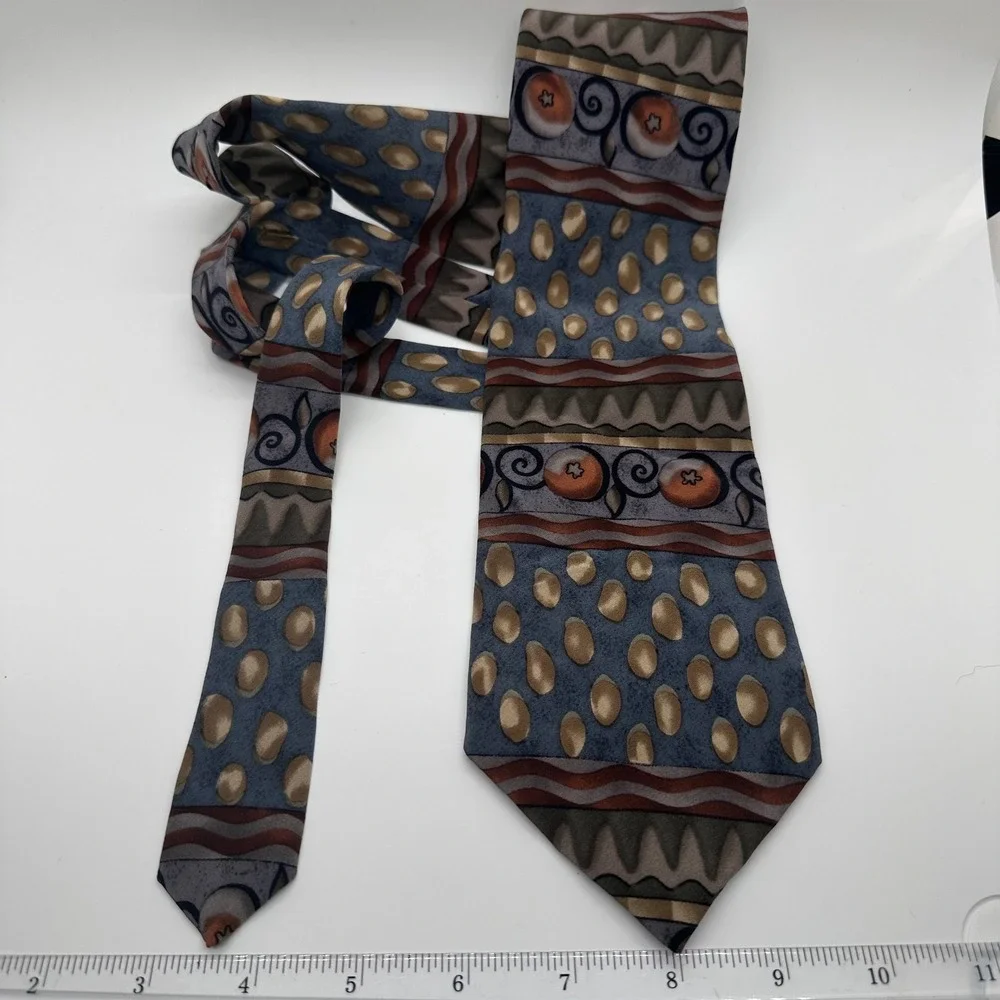 J. Garcia Necktie Abstract Novelty Art to Wear Silk‎ Tie